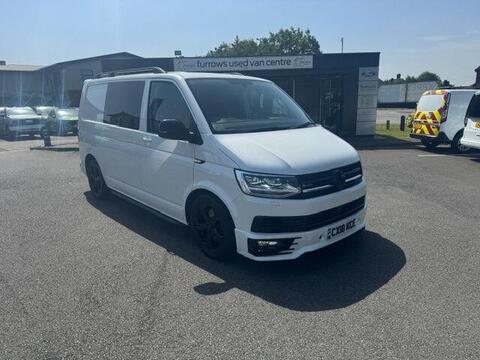Volkswagen Transporter Combi Van 204 PS HIGHLINE 4 MOTION DSG SV CREW VAN