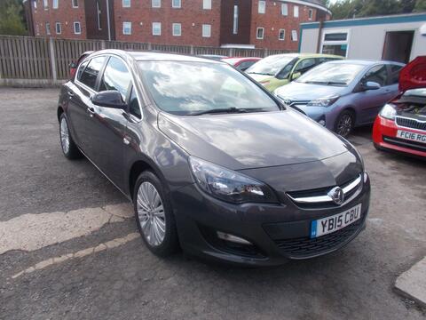 Vauxhall Astra Hatchback 1.4i Excite Euro 6 5dr