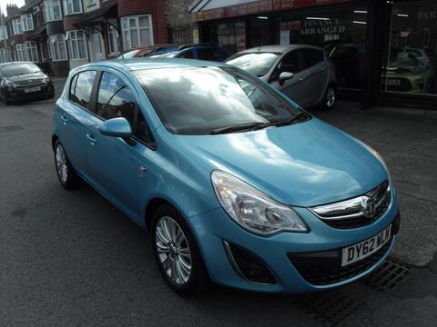 Vauxhall Corsa Hatchback 1.2i ecoFLEX 16V SE Euro 5 (s/s) 5dr