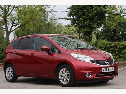 Nissan Note Hatchback 1.2 12V Acenta Premium Euro 5 (s/s) 5dr