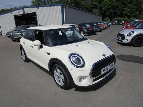 MINI Hatch Hatchback 1.5 Cooper Steptronic Euro 6 (s/s) 5dr