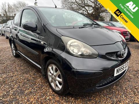 Toyota AYGO Hatchback 1.0 VVT-i Black Euro 4 3dr