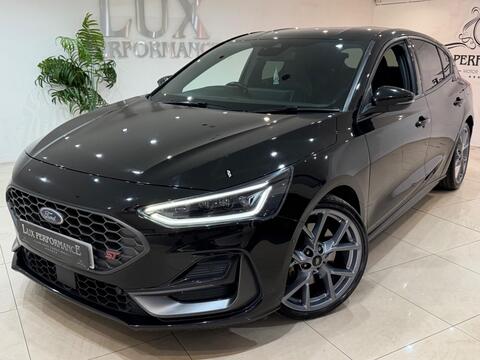 Ford Focus Hatchback 2.3T EcoBoost ST Auto Euro 6 (s/s) 5dr