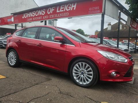 Ford Focus Hatchback 1.6T EcoBoost Titanium X Euro 5 (s/s) 5dr