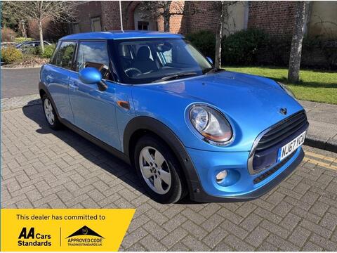 MINI Hatch Hatchback 1.5 Cooper Auto Euro 6 (s/s) 5dr