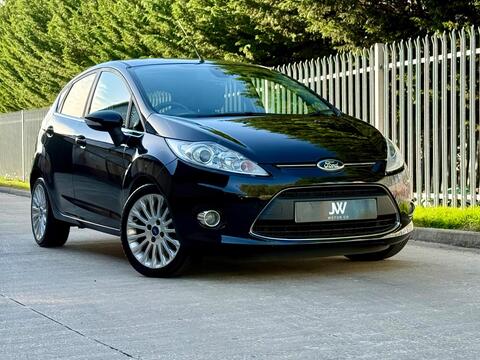 Ford Fiesta Hatchback 1.4 TDCi DPF Titanium 5dr
