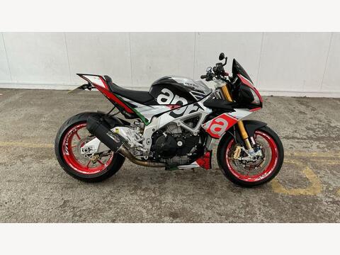 Aprilia Tuono 1100 V4 Naked 1100 Factory