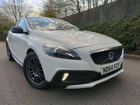 Volvo V40 Cross Country Hatchback 2.0 D4 Lux Nav Geartronic Euro 6 (s/s) 5dr