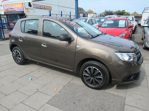 Dacia Sandero Hatchback 0.9 TCe Ambiance Euro 6 (s/s) 5dr