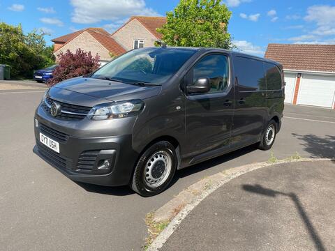 Vauxhall Vivaro Panel Van 1.5 Turbo D 2700 Dynamic L1 H1 Euro 6 (s/s) 6dr