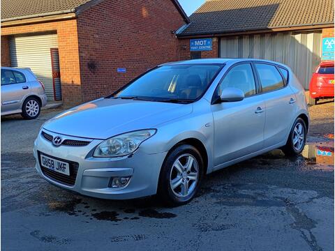 Hyundai i30 Hatchback 1.6 Comfort Euro 4 5dr