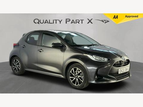 Toyota Yaris Hatchback 1.5 VVT-h Design E-CVT Euro 6 (s/s) 5dr