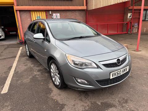 Vauxhall Astra Estate 1.7 CDTi ecoFLEX Exclusiv Sports Tourer Euro 5 5dr