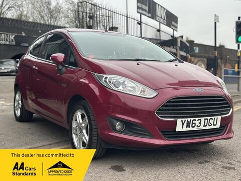 Ford Fiesta Hatchback 1.0T EcoBoost Zetec Euro 5 (s/s) 3dr