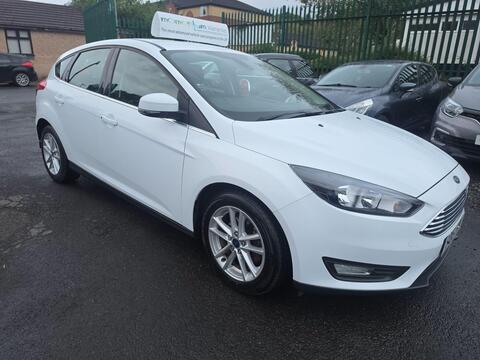 Ford Focus Hatchback 1.0T EcoBoost Zetec Euro 6 (s/s) 5dr