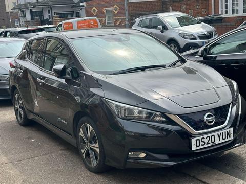 Nissan Leaf Hatchback 40kWh N-Connecta Auto 5dr