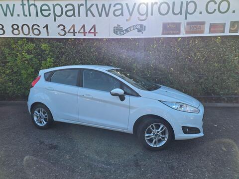 Ford Fiesta Hatchback 1.0 Zetec Euro 6 (s/s) 5dr