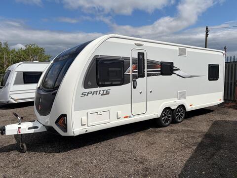 Swift Quattro Tourer AS NEW 1 OWNER