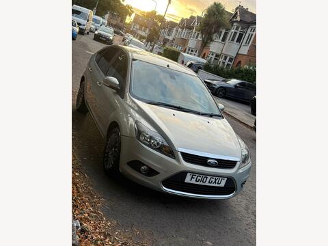Ford Focus Hatchback 1.6 Titanium 5dr