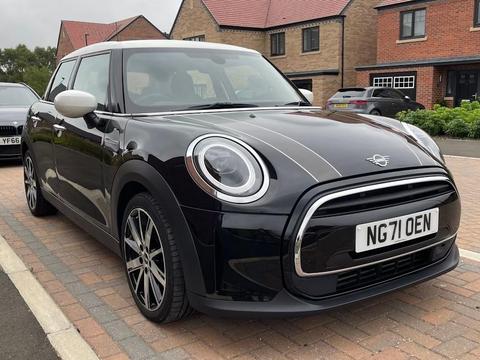 MINI Hatch Hatchback 1.5 Cooper Classic Steptronic Euro 6 (s/s) 5dr