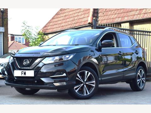 Nissan Qashqai SUV 1.2 DIG-T N-Connecta Euro 6 (s/s) 5dr