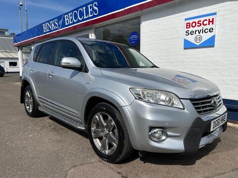 Toyota RAV4 SUV 2.2 D-CAT SR Auto 4WD Euro 5 5dr