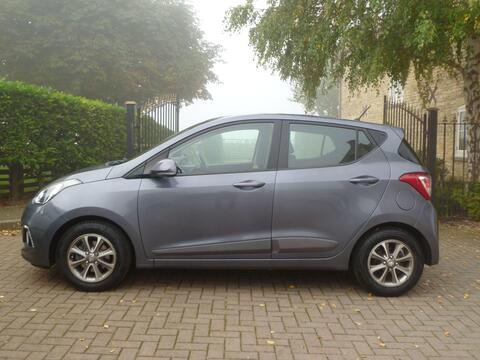 Hyundai i10 Hatchback 1.2 Premium Euro 5 5dr