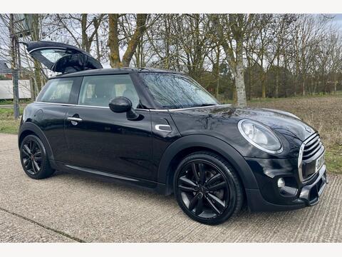 MINI Hatch Hatchback 1.5 Cooper Euro 6 (s/s) 3dr