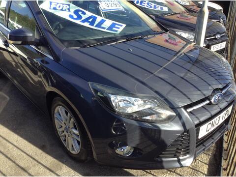 Ford Focus Hatchback 1.6 TDCi Titanium Euro 5 (s/s) 5dr