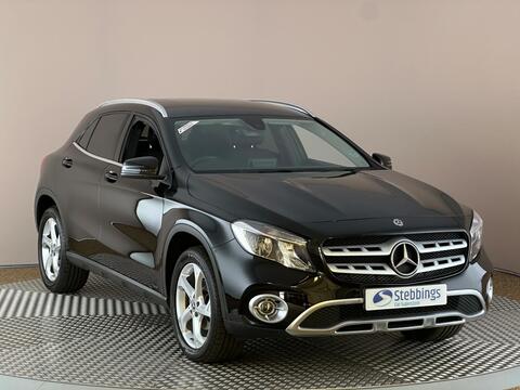 Mercedes-BenzGLA
