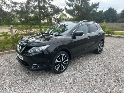 Nissan Qashqai SUV 1.5 dCi Tekna 2WD Euro 5 (s/s) 5dr