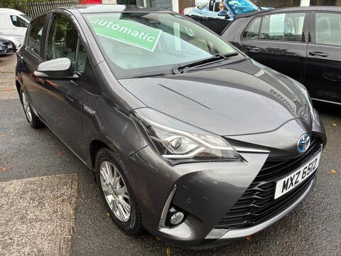 Toyota Yaris Hatchback 1.5 VVT-h Icon Tech E-CVT Euro 6 (s/s) 5dr