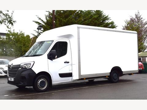 Renault Master Chassis Cab 2.3 dCi ENERGY 35 Start Platform Cab FWD LWB Euro 6 (s/s) 2dr