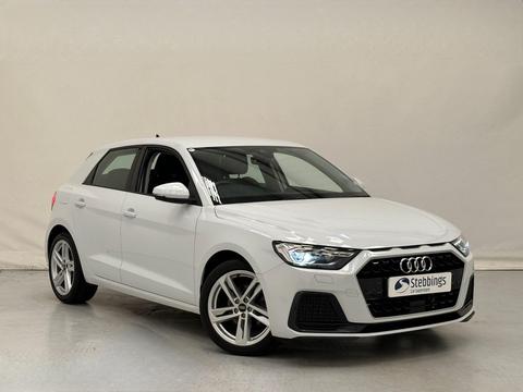 AudiA1