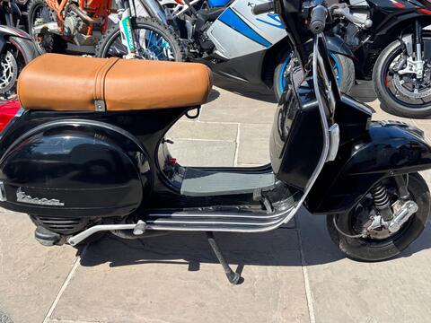 Piaggio Vespa PX 125 Unlisted PX125E 1999