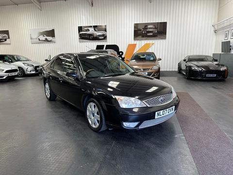 Ford Mondeo Hatchback 2.0 TDCi SIV Ghia X 5dr