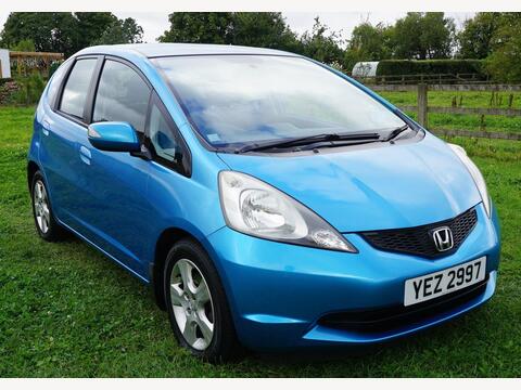 Honda Jazz Hatchback 1.4 i-VTEC ES i SHIFT Euro 4 5dr