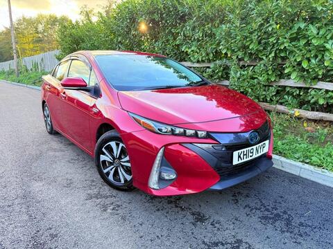 Toyota Prius Hatchback 1.8 VVT 8.8kWh Business Edition Plus CVT Euro 6 (s/s) 5dr