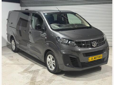 Vauxhall Vivaro Combi Van 2.0 Turbo D 3100 Elite Crew Van L2 H1 Euro 6 (s/s) 5dr