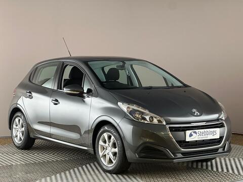 Peugeot208