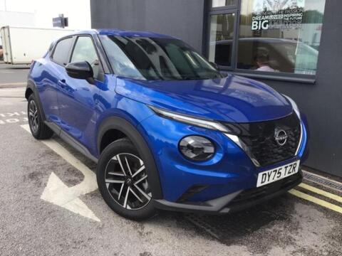 Nissan Juke SUV 1.6 N-Connecta Auto Euro 6 5dr