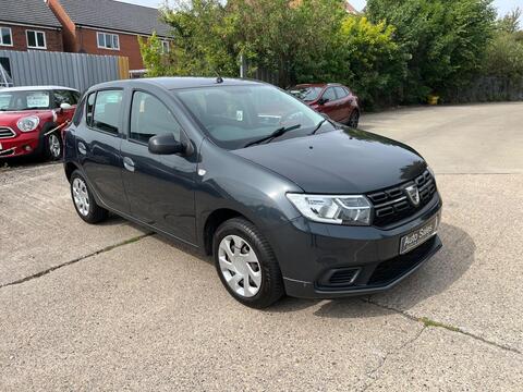Dacia Sandero Hatchback 0.9 TCe Essential Euro 6 (s/s) 5dr