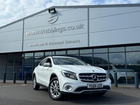 Mercedes-BenzGLA