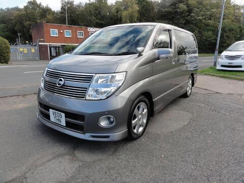 Nissan Elgrand MPV HIGHWAY STAR 20000 MILES BIMTA CERT
