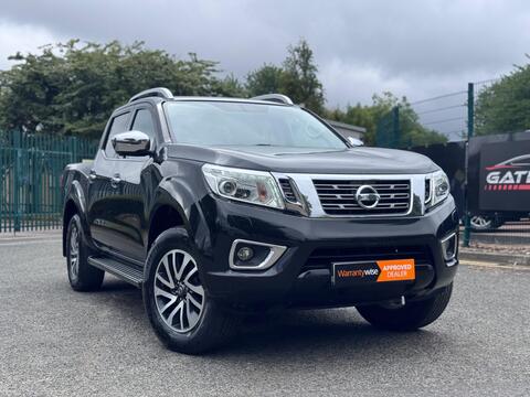 Nissan Navara Pickup 2.3 dCi Tekna Auto 4WD Euro 6 4dr