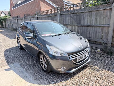 Peugeot 208 Hatchback 1.4 HDi Allure Euro 5 5dr
