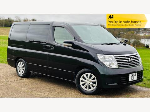 Nissan Elgrand MPV 2.5L,PETROL AUTOMATIC,8 SETER,ULEZ FREE