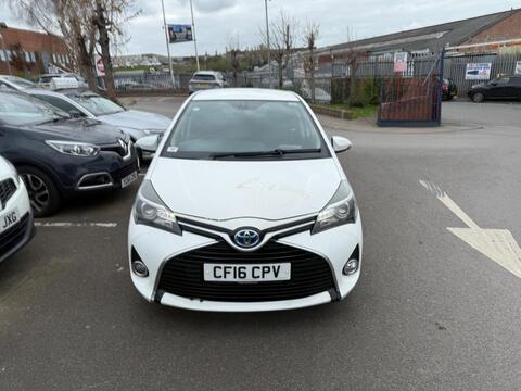 Toyota Yaris Hatchback 1.5 VVT-h Excel E-CVT Euro 6 5dr (15in Alloy)