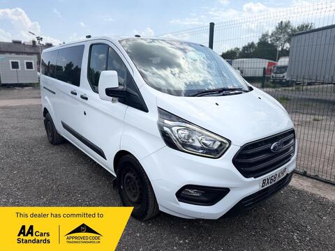 Ford Transit Custom Combi Van 2.0 340 EcoBlue Trend Kombi L2 H1 Euro 6 (s/s) 5dr (9 Seat)