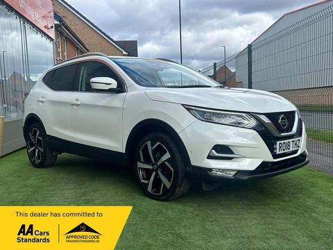 Nissan Qashqai SUV 1.2 DIG-T Tekna Euro 6 (s/s) 5dr